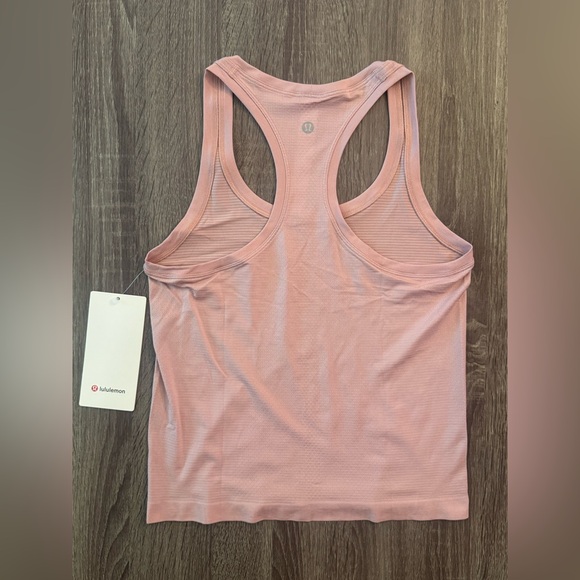New Lululemon Swiftly Tech Cropped Racerback Tank Top. Pink Haze. Size 6. - Picture 4 of 16